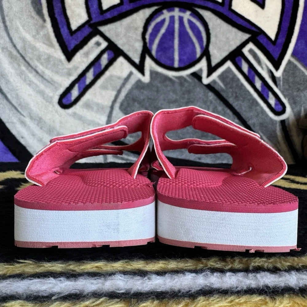 Size W9/M7.5 - The Healing Sole Emerson Pink Sandals